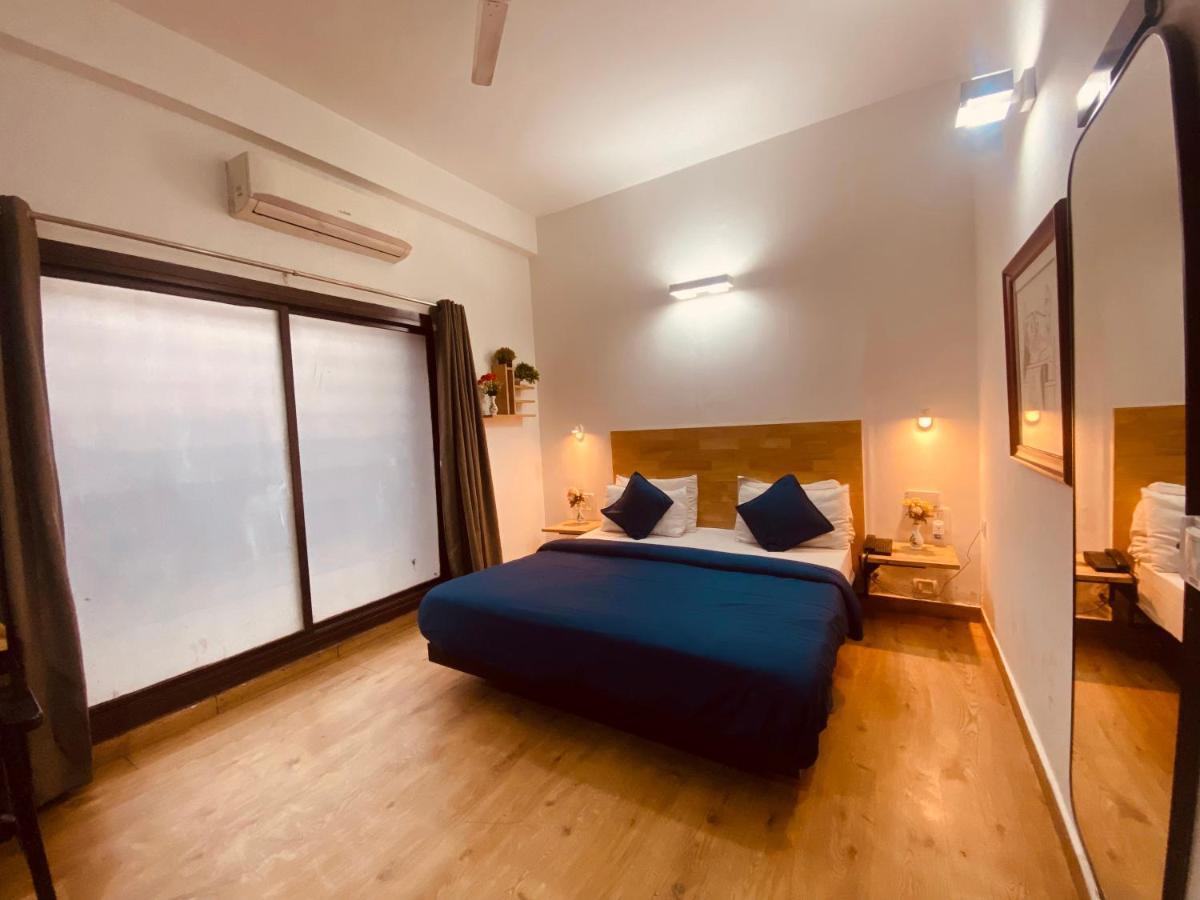 Divine Inn Couple Friendly Hotel Near Sector 51 Metro Station Noida Exterior foto